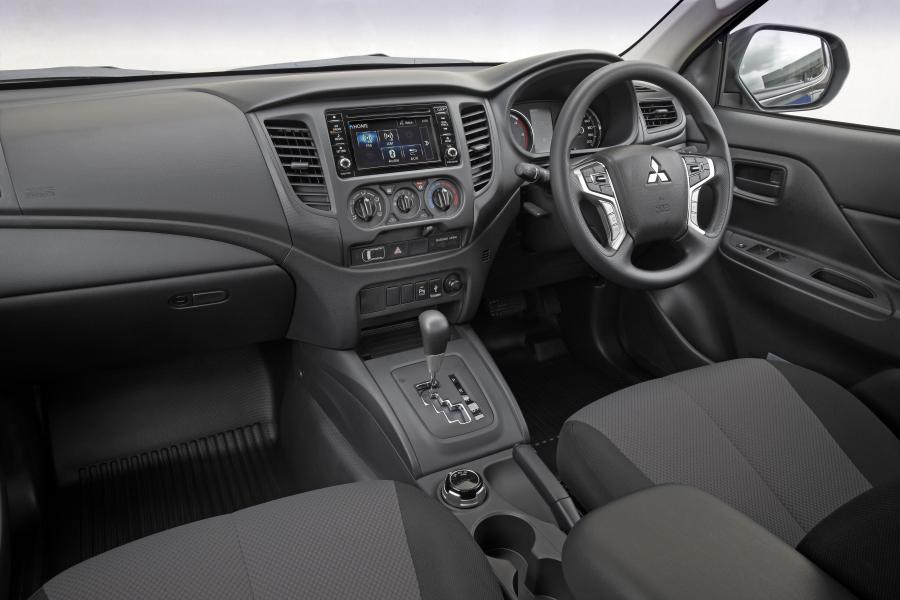 Торпедо Mitsubishi Triton GLX Double Cab 2019 года  (AU) (фото 8 из 10)